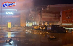 Russia strikes shopping mall in Ukraine's Sumy, leaving dead and wounded