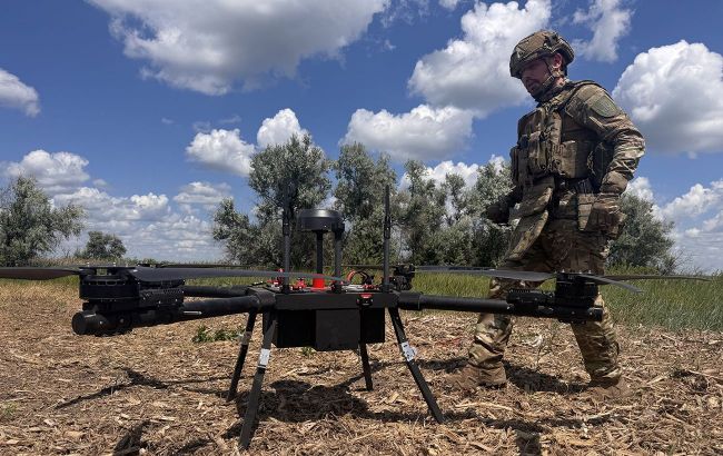 Ukrainian forces strike several Russian drone command posts