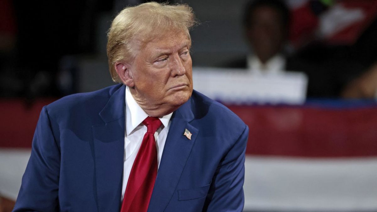 US strike on Iran could come sooner than two weeks, Ukrainian expert says