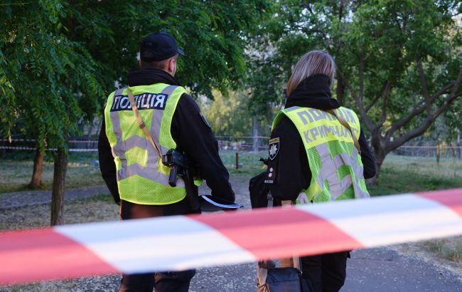 Russian drone strikes hospital in Kherson, injuring civilians