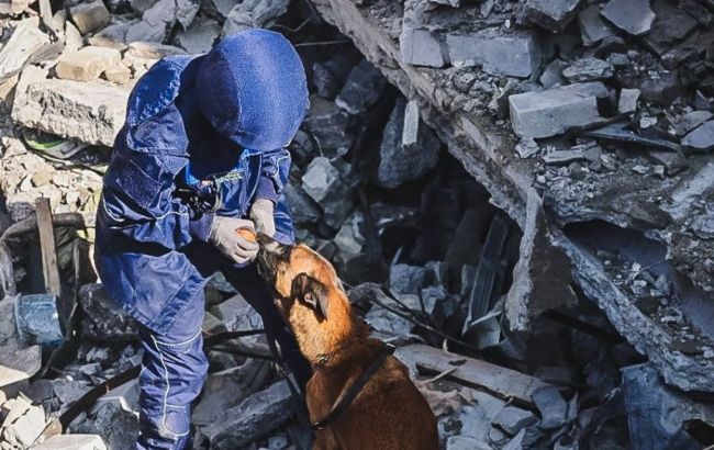Rescue efforts continue for third day in Kharkiv after massive Russian strike
