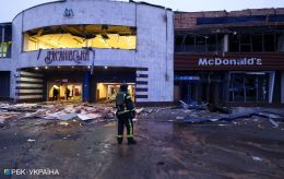 Kyiv district after Russian attack: Photo report