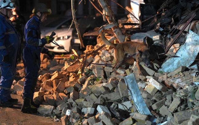 Death toll rises after Russian strike on National Academy of Sciences building in Kyiv
