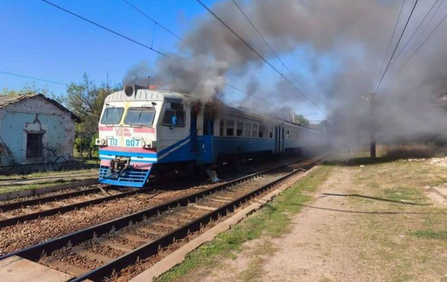 Ukraine turns to Europe for more locomotives after Russian attacks drain its reserves