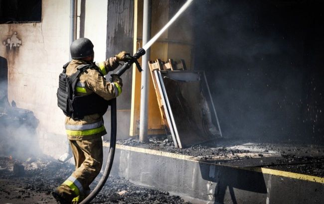 Russia strikes Ukraine's Volyn region and food facility in Dnipro
