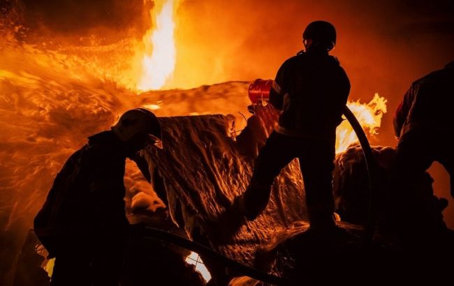 Russia strikes Kyiv for third time in a day, sparking warehouse fire and injuring one