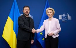 Ukraine expects political decision on EU membership in 2027, presidential office says