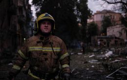 Russian attack on Kyiv kills one, injures several as homes and mall are hit