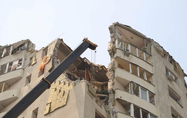 Search operation completed at destroyed high-rise in Kyiv, death toll confirmed