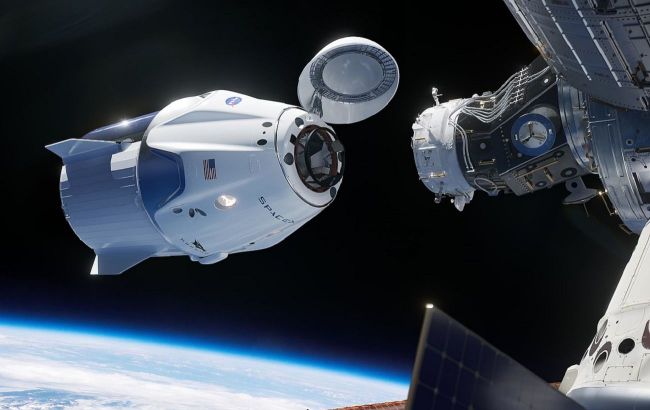 How much ticket to space costs in 2025?