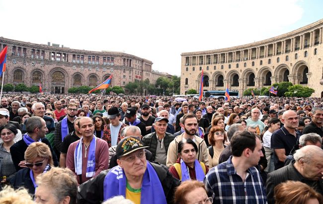 Cause of protests in Armenia: Political analysts' opinion