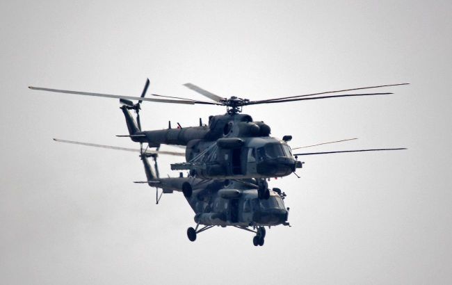 Argentina transfers two helicopters to Ukraine, FT