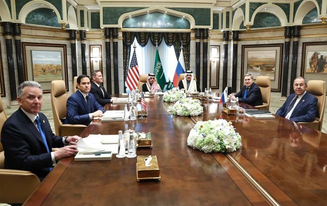 Rubio and Lavrov to continue planning possible Trump-Putin meeting, WSJ says