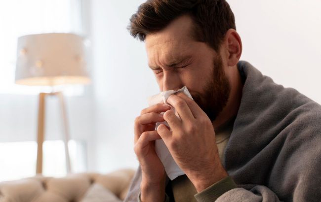 Dangerous habit: What happens when you hold in sneeze