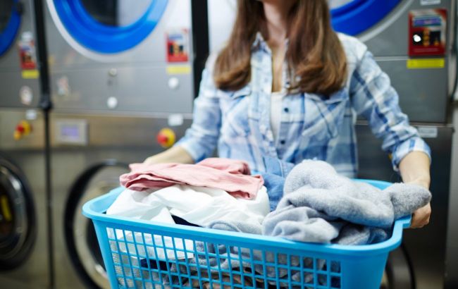 You're washing it wrong: These stains only come out in cold water