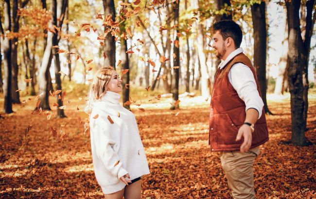 6 Ukrainian parks where fall turns nature into magical wonderland