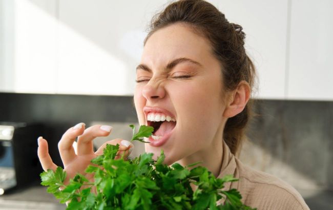Bad morning breath: Eat this before bed to get rid of it