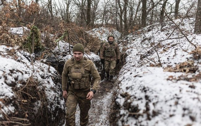 Ukrainian troops surrounded near Kurakhove, Ukraine's military comment