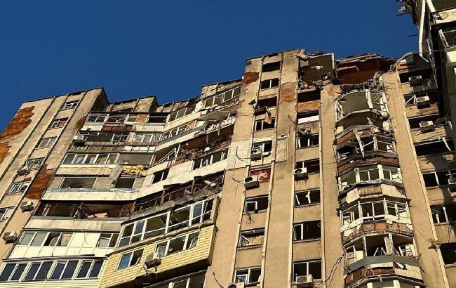 Russian drone strikes 16-storey building in Odesa: Consequences revealed
