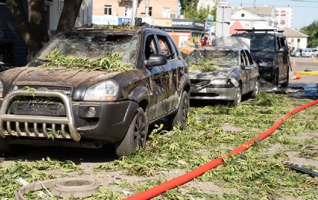 Shocking video shows Russian drone attack on Poltava recruitment center