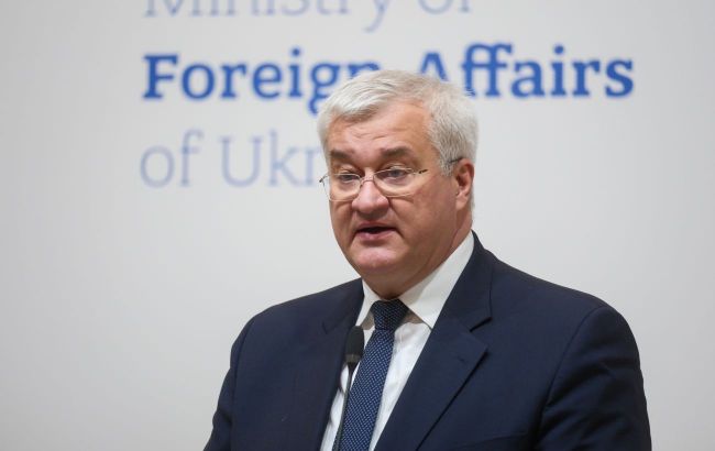 Ukraine's Foreign Minister and Kallas discuss new pressure on Moscow after Istanbul talks