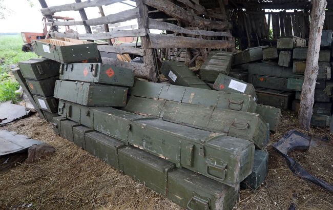 Russia faces largest shell losses from Ukraine attacks on warehouses - UK intelligence