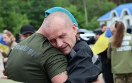 Ukrainians released from Russian captivity in another POWs exchange
