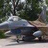 Netherlands does not restrict Ukraine's use of F-16s - Army commander