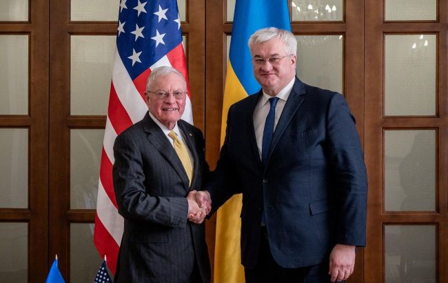 Ukraine’s FM emphasizes peace through strength in talks with Kellogg