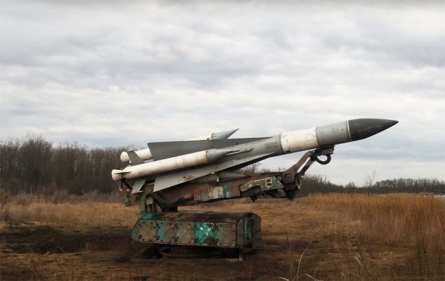 Ukraine demonstrates S-200 launches destroying Russian A-50 and Tu-22M3