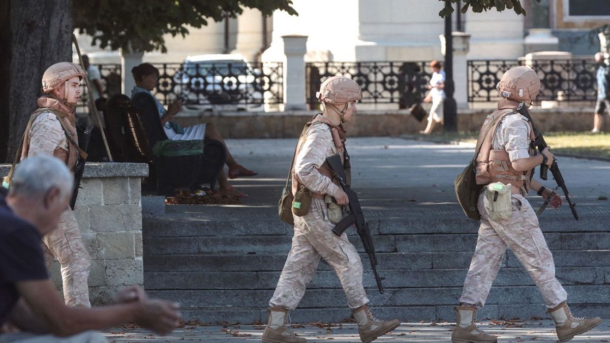 Explosions in Crimea: expert warns Crimea could become an island