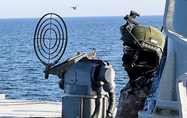 Ukraine declares military threat in Russian Black Sea ports