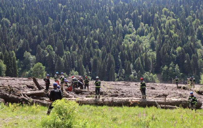 Ukrainian woman dies in landslide in Georgia, search underway for her child
