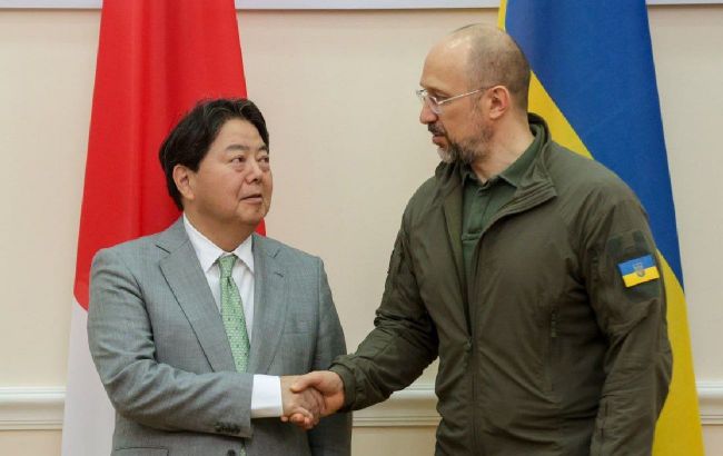 Ukrainian PM meets with Japanese Foreign Minister: Discuss business issues
