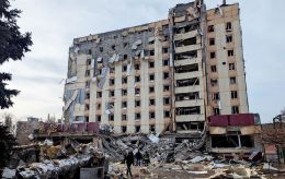 Zelenskyy's hometown under Russian attack: Hotel damaged, number of injured rising