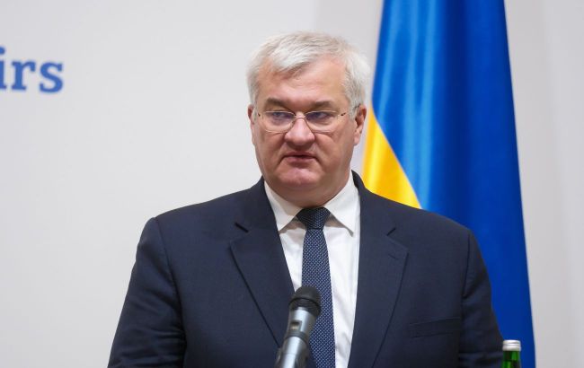 Ukraine, US and Türkiye start high-stakes talks in Istanbul: Early details