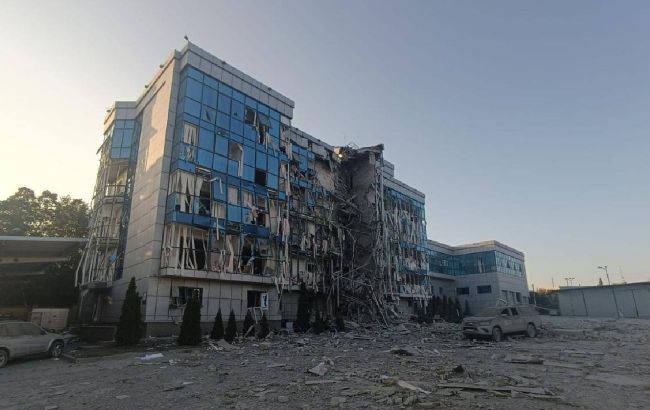 Russia launches massive strike on Kharkiv: Consequences revealed