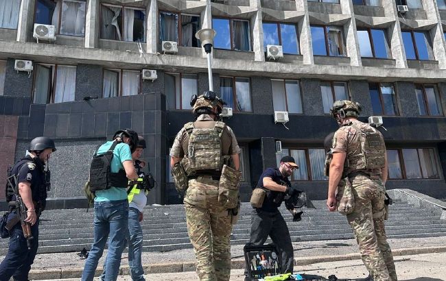 Russian drone hits Ukraine's Sumy government building — see the damage (photos)