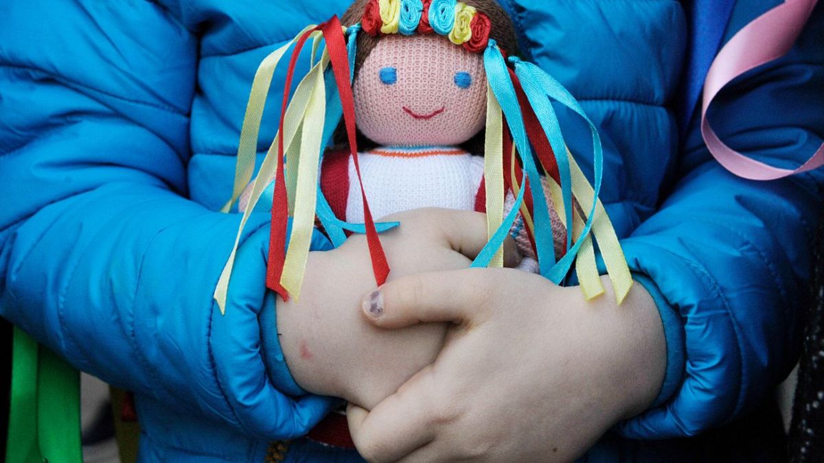 Ukraine calls on Mexico, Peru and Ecuador to help bring back deported kids