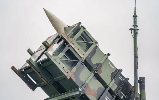 US signs billion-dollar contract for Patriot missiles