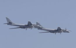 Imitation for Trump: Why Russia playing with Tu-95 takeoffs and possibility of major attack