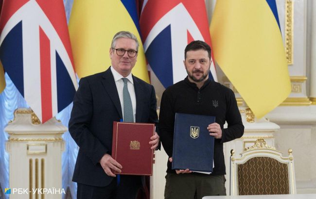 Ukraine and United Kingdom sign agreement on 100-year partnership