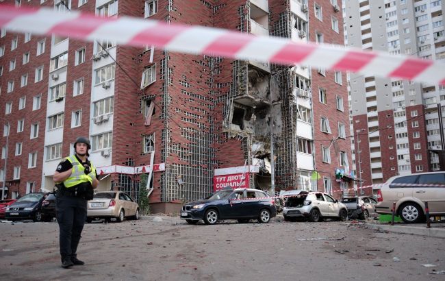 Kyiv engulfed in smoke after one of the deadliest drone attacks - Photo report