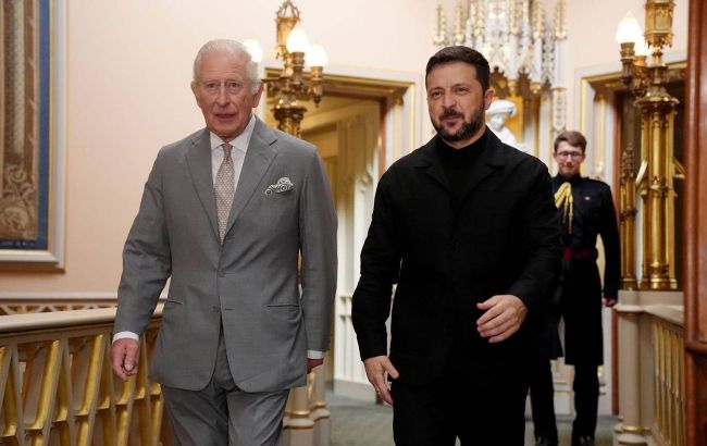 Zelenskyy meets King Charles III during UK visit