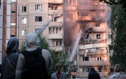 Russia’s overnight attack: Kyiv homes ruined, Kryvyi Rih under heavy strike