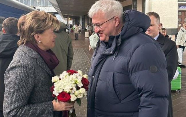 Latvian Foreign Minister arrives in Kyiv