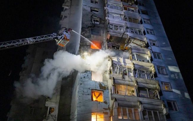 Russia heavily strikes Kyiv, Kharkiv, Zaporizhzhia, Poltava: Casualties, fires, and destruction reported 