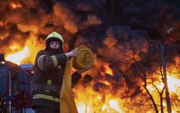 Russia's attack on Kyiv, Dnipro, and Odesa hits homes, hotels, and playground, leaving casualties: Latest update