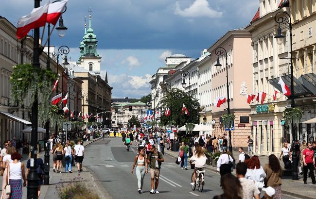 Most Poles oppose Ukraine joining EU, poll shows
