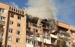 Russian drone strikes apartment building in Kharkiv, destroying three floors